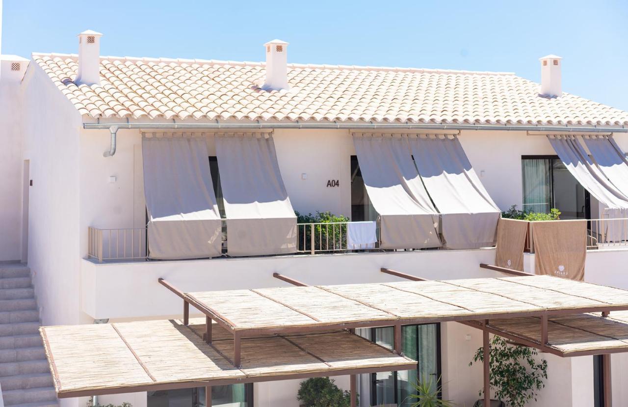Ynaira Hotel & Spa Ariany Exterior photo