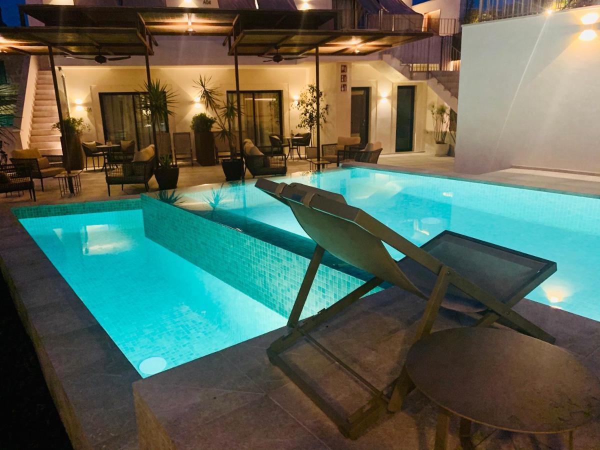 Ynaira Hotel & Spa Ariany Exterior photo