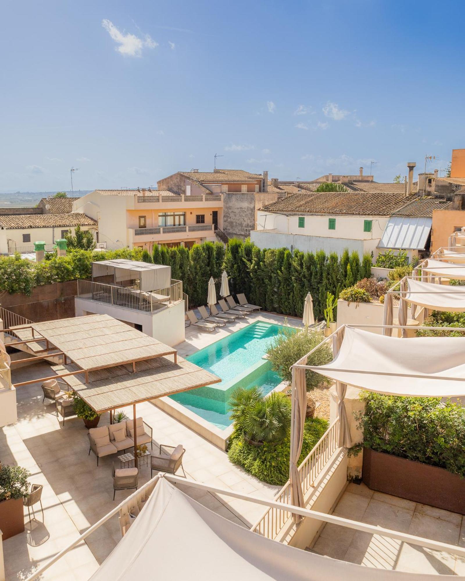 Ynaira Hotel & Spa Ariany Exterior photo